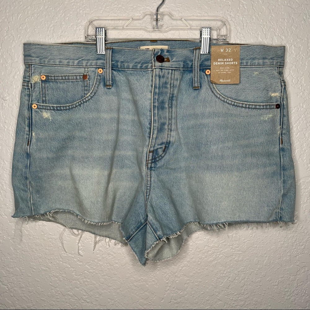 Madewell Women's Relaxed Denim Shorts in Cedarcroft Size 32 Mc640 Mid Rise NWT